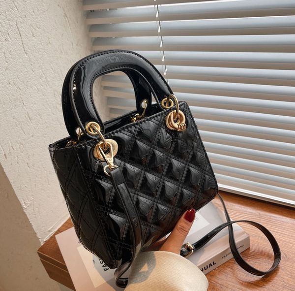 tier quality luxury designer bags classic womens handbags ladies composite tote lambskin leather clutch shoulder acrossbody lady bag female
tier quality luxury designer bags classic womens handbags ladies composite tote lambskin leather clutch shoulder acrossbody lady bag female