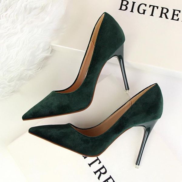fashion novelty women basic pumps slip-on super high thin heels single shoes casual pointed toe shallow ladies pumps1, Black
fashion novelty women basic pumps slip-on super high thin heels single shoes casual pointed toe shallow ladies pumps1, Black