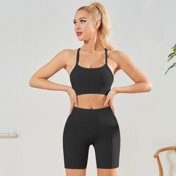 yoga outfits sets solid seamless bra high waist biker shorts gym fitness tracksuit jogging sportwear workout set women sports clothing, White;red 
yoga outfits sets solid seamless bra high waist biker shorts gym fitness tracksuit jogging sportwear workout set women sports clothing, White;red