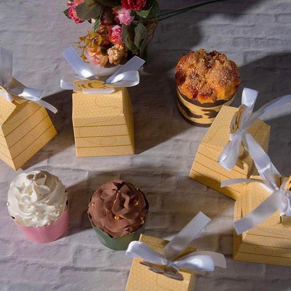 50pcs / lot милого творческого мультфильм honey bee бумага конфета коробка для детских душ детей birthday party украшение favor, Pink;blue
50pcs / lot милого творческого мультфильм honey bee бумага конфета коробка для детских душ детей birthday party украшение favor, Pink;blue