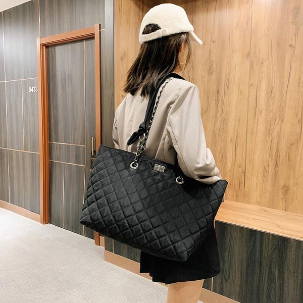 fashion autumn winter bag nylon large capacity rhombic shoulder messenger bag purses and handbags high quality
fashion autumn winter bag nylon large capacity rhombic shoulder messenger bag purses and handbags high quality