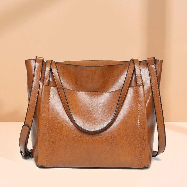 cross body fashion handbags retro big bag shoulder messenger simple oil wax leather portable tote
cross body fashion handbags retro big bag shoulder messenger simple oil wax leather portable tote