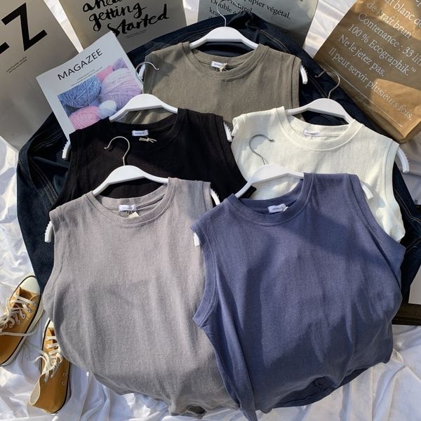 black and camisole vest white suspender tank women's new summer bottomand outside wear round neck loose solid color sleeveless t-shi
black and camisole vest white suspender tank women's new summer bottomand outside wear round neck loose solid color sleeveless t-shi