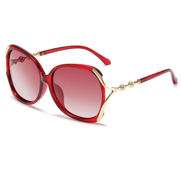 2020 butterfly fashion polarized sunglasses women 2020 retro plastic polaroid material lenses 1850 uv400 protection eyewear, White;black
2020 butterfly fashion polarized sunglasses women 2020 retro plastic polaroid material lenses 1850 uv400 protection eyewear, White;black
