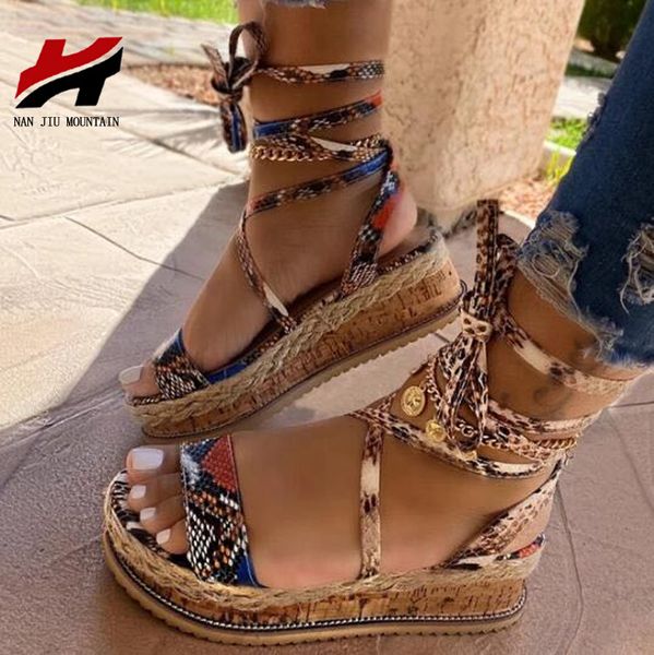 nan jiu mountain 2020 women sandals mid heel summer bandage women's shoes open toe boho color snake pattern plus size 35-43 t200529, Black 
nan jiu mountain 2020 women sandals mid heel summer bandage women's shoes open toe boho color snake pattern plus size 35-43 t200529, Black