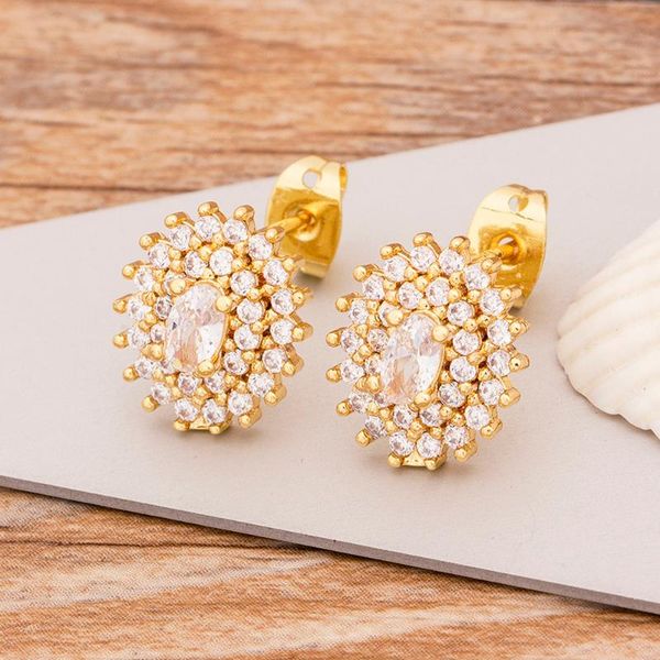 fashion round square small stud earrings geometric copper zirconia gold color earrings for women 2021 wedding party jewelry, Golden;silver
fashion round square small stud earrings geometric copper zirconia gold color earrings for women 2021 wedding party jewelry, Golden;silver