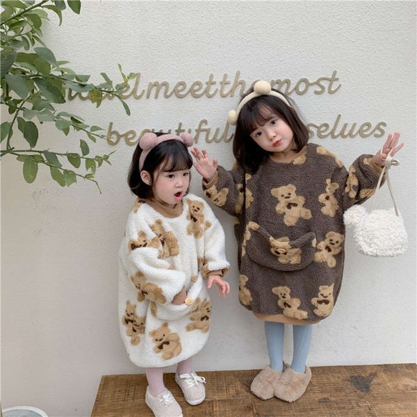 winter new korean girls' medium 2020 length plush sweater children's big pocket bear pullover e1ho, Black
winter new korean girls' medium 2020 length plush sweater children's big pocket bear pullover e1ho, Black
