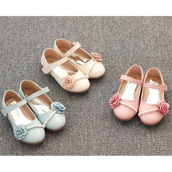 new autumn girl's soft soles single shoes, flat leather children's shallow princess shoes 4300 y201028, Black;red
new autumn girl's soft soles single shoes, flat leather children's shallow princess shoes 4300 y201028, Black;red