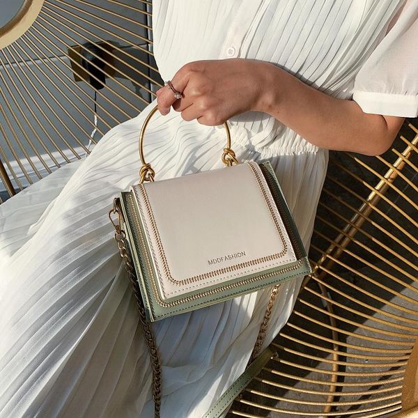 2020 мини pu кожа crossbody женщина цепи сумки сумка для путешествий женского tote сумка повелительницы плечо с металлической ручкой сумка
2020 мини pu кожа crossbody женщина цепи сумки сумка для путешествий женского tote сумка повелительницы плечо с металлической ручкой сумка