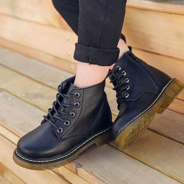 boys' children' martin autumn and winter 2020 new korean leisure real leather plush side zipper anti slip boots for children, Black;grey
boys' children' martin autumn and winter 2020 new korean leisure real leather plush side zipper anti slip boots for children, Black;grey