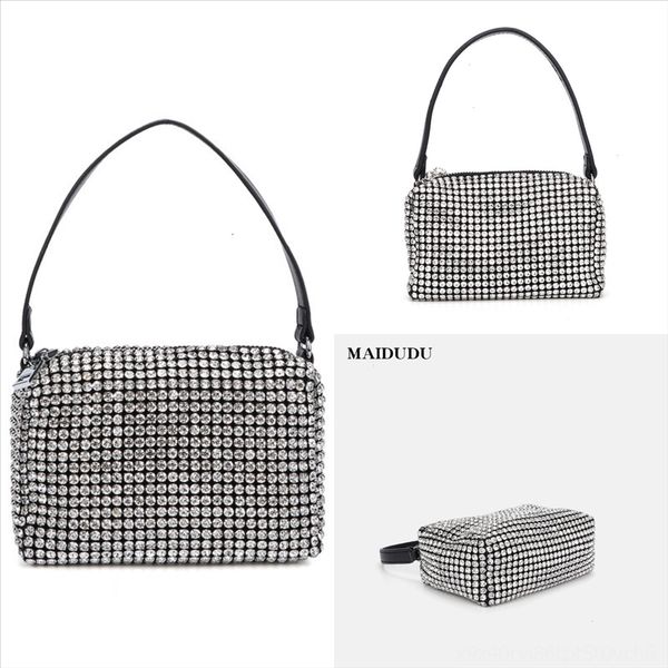 axmpc mara's woman handbag famous brand woman female dream new color solid fashion small bag canvas simple retro armpit bag wild single
axmpc mara's woman handbag famous brand woman female dream new color solid fashion small bag canvas simple retro armpit bag wild single
