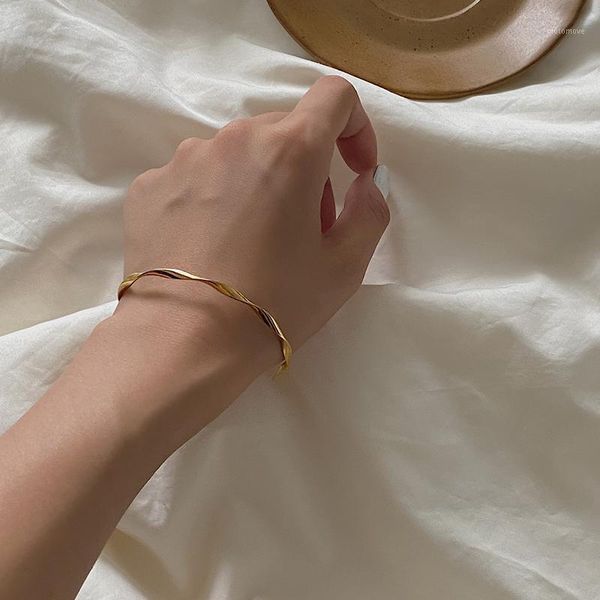 bangle peri'sbox gold color wave shape twisted bangles thin geometric for women minimalist open adjustable 2021 jewelry1, Black
bangle peri'sbox gold color wave shape twisted bangles thin geometric for women minimalist open adjustable 2021 jewelry1, Black