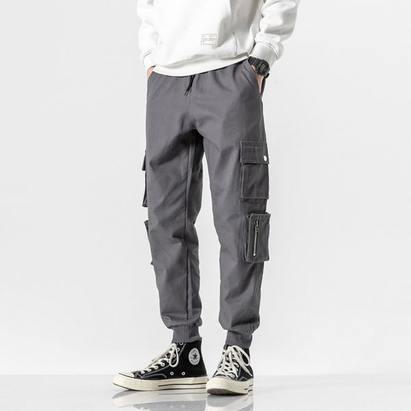 2021 new hip hop streetwear sport spring harem rock load grey male cargo black fashionable runners skate pants 18r2
2021 new hip hop streetwear sport spring harem rock load grey male cargo black fashionable runners skate pants 18r2