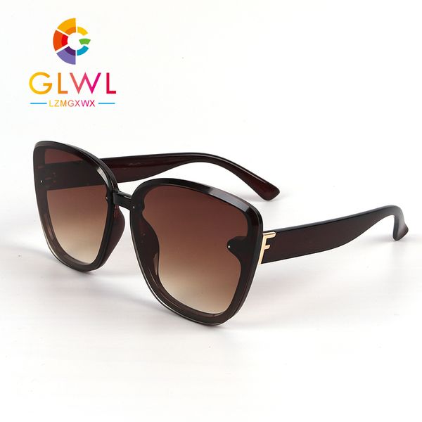 women sun glasses vintage gradient oversized sunglasses ladies designer eyewear woman retro drive shades trending products, White;black
women sun glasses vintage gradient oversized sunglasses ladies designer eyewear woman retro drive shades trending products, White;black