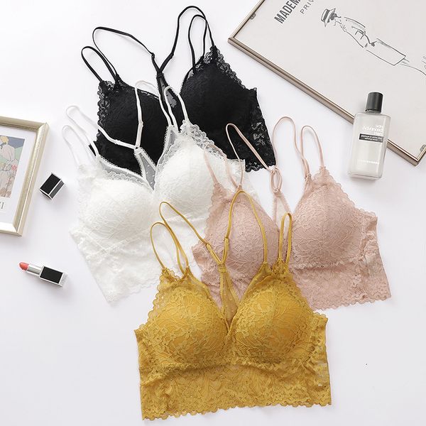 french 2020 new back triangle cup ultra thin comfortable rimless bra, Red;black
french 2020 new back triangle cup ultra thin comfortable rimless bra, Red;black