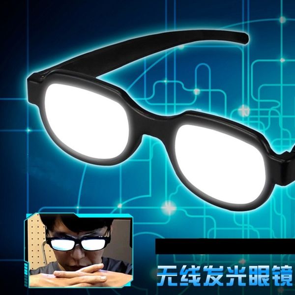 anime detective conan ikari gendou eyewear cosplay costumes led light glasses funny online show halloween party cosplay props 
anime detective conan ikari gendou eyewear cosplay costumes led light glasses funny online show halloween party cosplay props