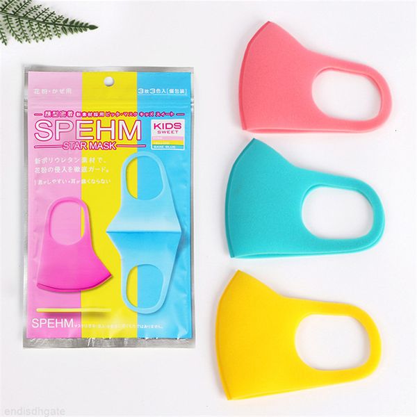 children's masks ice silk cotton washable masks breathable thicken sun protection dust-proof child mask by dhl
children's masks ice silk cotton washable masks breathable thicken sun protection dust-proof child mask by dhl