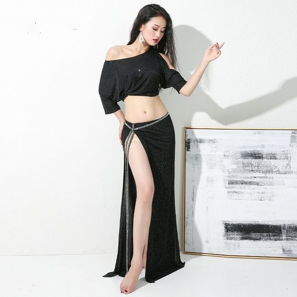 2021 autumn women belly dance dress dancer exercise clothing stage show wear 3 piece set long skirt with shine belt professional, Black;red
2021 autumn women belly dance dress dancer exercise clothing stage show wear 3 piece set long skirt with shine belt professional, Black;red
