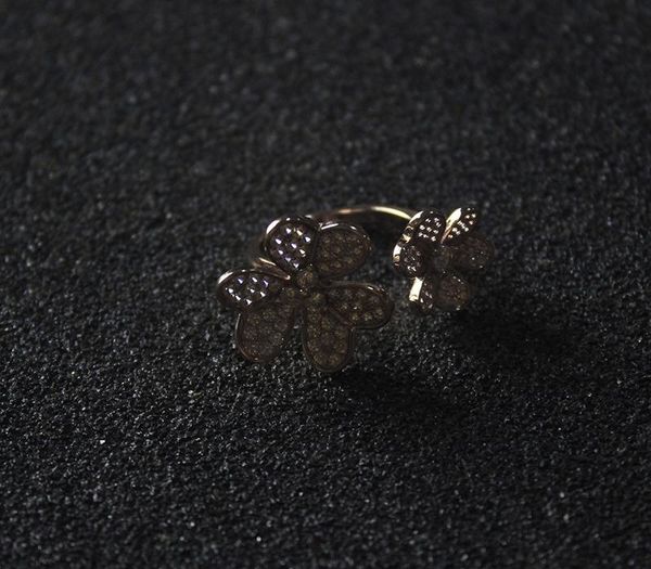women diamond floral ring female frivole rings woman wedding party clover rose golden11, Silver
women diamond floral ring female frivole rings woman wedding party clover rose golden11, Silver