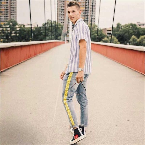 2020 men's summer hawaiian shirt linen blouse fashion lapel blue striped short sleeve shirts beach blouses camisas hombre1, White;black
2020 men's summer hawaiian shirt linen blouse fashion lapel blue striped short sleeve shirts beach blouses camisas hombre1, White;black