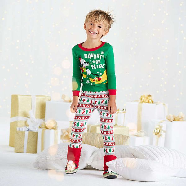 2020 christmas new cotton children's long sve home suit pajamas air conditioning clothing, Blue;red
2020 christmas new cotton children's long sve home suit pajamas air conditioning clothing, Blue;red