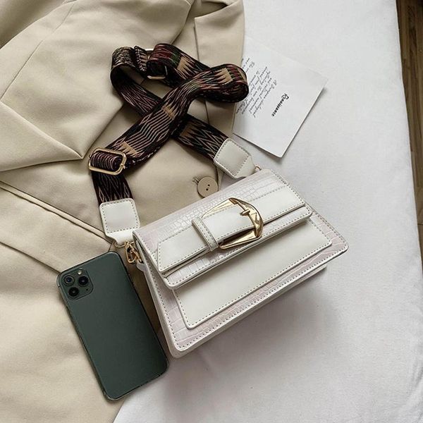 cross body 2021 fashion sense messenger bag versatile shoulder women's foreign style cow leather senkey
cross body 2021 fashion sense messenger bag versatile shoulder women's foreign style cow leather senkey