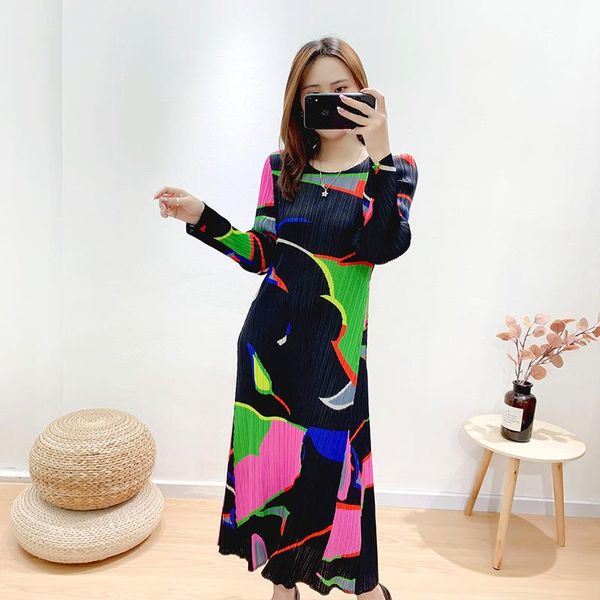 casual dresses miyake pleated print for women full sleeves mid-calf maxi fashion spring 2021 plus size elegant dress, Black;gray
casual dresses miyake pleated print for women full sleeves mid-calf maxi fashion spring 2021 plus size elegant dress, Black;gray