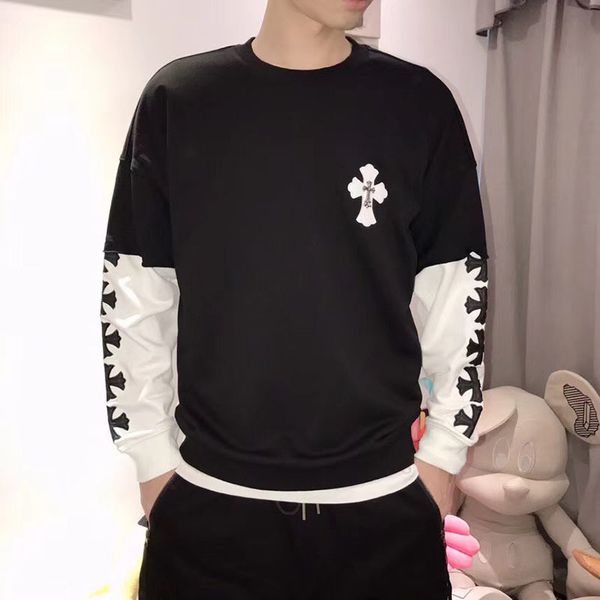 chao brand ch croxin fake two piece bodyguard men's cross embroidered skin print loose round neck top, Black;brown
chao brand ch croxin fake two piece bodyguard men's cross embroidered skin print loose round neck top, Black;brown