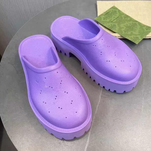 2022fashion men and women hollow slippers sandals designer thick bottom non-slip sandals leisure indoor non-slip outdoor beach f, Black
2022fashion men and women hollow slippers sandals designer thick bottom non-slip sandals leisure indoor non-slip outdoor beach f, Black