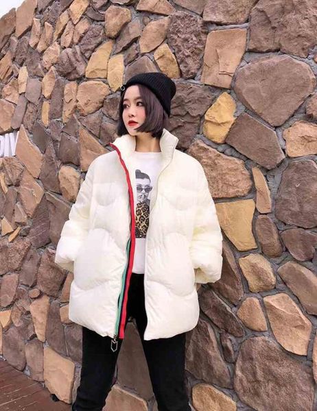 down jacket 2020 autumn and winter new bar with white duck down light and thin female turtleneck collar loose overcoat1, Black
down jacket 2020 autumn and winter new bar with white duck down light and thin female turtleneck collar loose overcoat1, Black