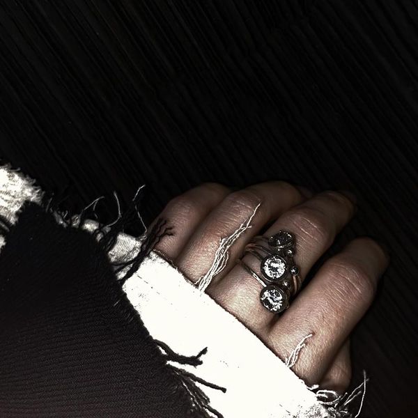 cluster rings detaj seed ring 925 sterling silver dark black niche design fine circle with diamonds to make old retro ins men women, Golden;silver
cluster rings detaj seed ring 925 sterling silver dark black niche design fine circle with diamonds to make old retro ins men women, Golden;silver