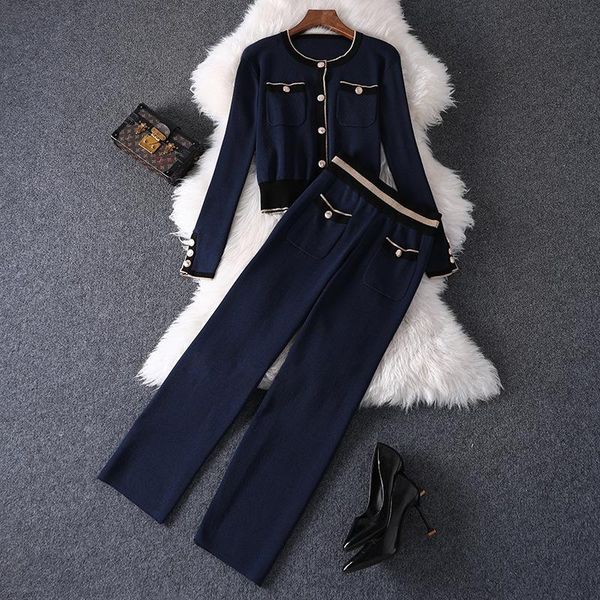 women's knits & tees 2021 spring contrast color trim short knit sweater + double pocket straight leg pants suit, White
women's knits & tees 2021 spring contrast color trim short knit sweater + double pocket straight leg pants suit, White