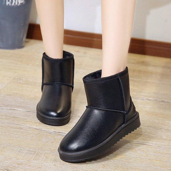 fashion short plush women short boots slip on warm winter snow boots women round toe suede flat ankle for flats 2020, Black
fashion short plush women short boots slip on warm winter snow boots women round toe suede flat ankle for flats 2020, Black