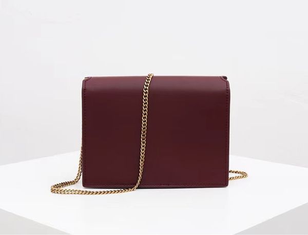 fashion cow leather shoulder bag women's bags metal chains handbags made of high-quality handbags 2 color ng
fashion cow leather shoulder bag women's bags metal chains handbags made of high-quality handbags 2 color ng