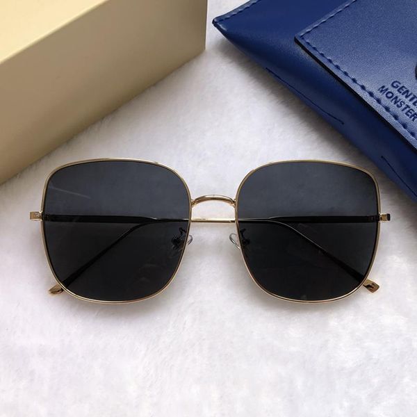 sunglasses 2021 classic men gm golden frame outdoor uv400 sun glasses fashion women metal driving box package bling, White;black 
sunglasses 2021 classic men gm golden frame outdoor uv400 sun glasses fashion women metal driving box package bling, White;black