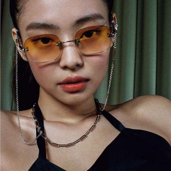 same * gm type daisy jennie frameless sunglasses transparent flat lens can be matched with degree myopia anti blue light korean version, White;black
same * gm type daisy jennie frameless sunglasses transparent flat lens can be matched with degree myopia anti blue light korean version, White;black
