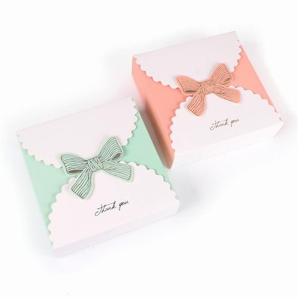 gift wrap 200pcs bow-knot paper bags square maccaron pastry candy box for party baby shower birthday cake supplies
gift wrap 200pcs bow-knot paper bags square maccaron pastry candy box for party baby shower birthday cake supplies