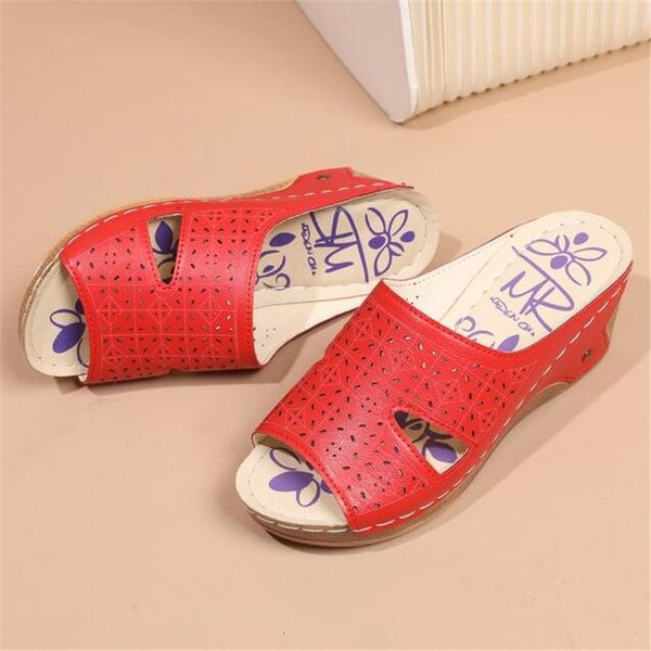 women's slippers 2021 will see new casual hollow fashion sandals of women with thick soles flip-flops anti-slip shoes and 9xa2, Black
women's slippers 2021 will see new casual hollow fashion sandals of women with thick soles flip-flops anti-slip shoes and 9xa2, Black