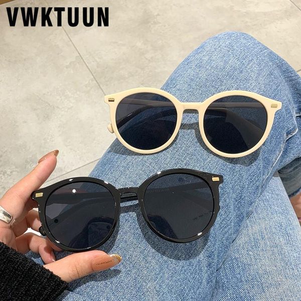 sunglasses vwktuun vintage women round glasses rivet frame sun for men uv400 sunglass jelly color driving driver shades, White;black
sunglasses vwktuun vintage women round glasses rivet frame sun for men uv400 sunglass jelly color driving driver shades, White;black