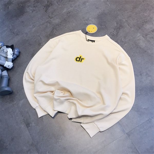 spring new fashion men's and women's same couple's round neck cotton printed sweater is simple, loose comfortable, White
spring new fashion men's and women's same couple's round neck cotton printed sweater is simple, loose comfortable, White