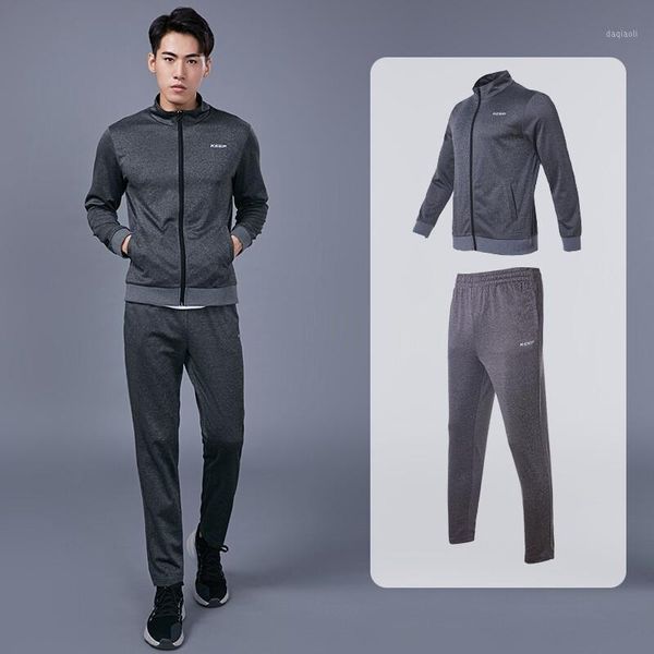 running sets autumn winter sportswear men sports suit set workout jacket+pants outfit outdoor fitness training jogging tracksuit1, Black;blue
running sets autumn winter sportswear men sports suit set workout jacket+pants outfit outdoor fitness training jogging tracksuit1, Black;blue