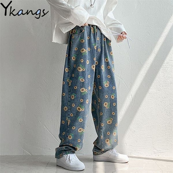 plus size loose sunflower printed jeans women loose blue wide leg denim pants hip hop high waist flower pattern joggers harajuku lj201130
plus size loose sunflower printed jeans women loose blue wide leg denim pants hip hop high waist flower pattern joggers harajuku lj201130