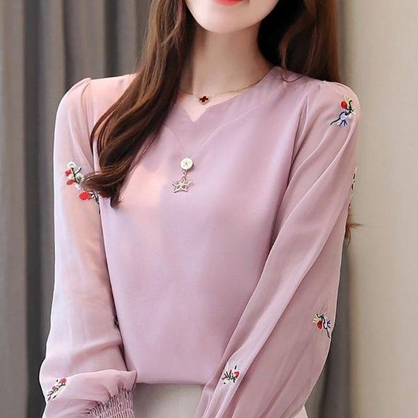 embroidery v-neck solid chiffon t shirt women fashion elegant long sleeve black plus size ladies 2021 new chic spring tee, White
embroidery v-neck solid chiffon t shirt women fashion elegant long sleeve black plus size ladies 2021 new chic spring tee, White