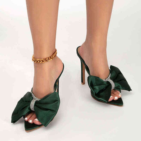 slippers new silk butterfly knot high heels 11 5 cm party sandals mules slides pointed toe rhinestone shoes women flip flops 220308, Black
slippers new silk butterfly knot high heels 11 5 cm party sandals mules slides pointed toe rhinestone shoes women flip flops 220308, Black