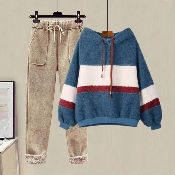 2021 new 2 piece of female fashion set winter plus velvet imitation lamb wool woman's sweater loose color matching suit pants tuda, Gray
2021 new 2 piece of female fashion set winter plus velvet imitation lamb wool woman's sweater loose color matching suit pants tuda, Gray