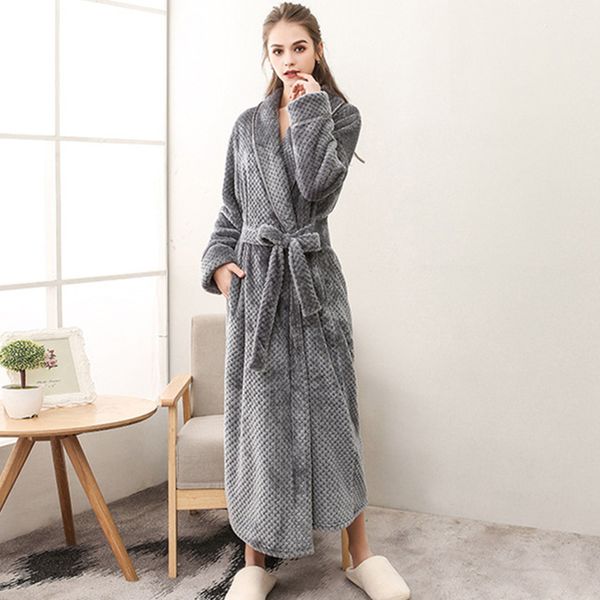 2021 new women's robe autumn winter terry bathrobe solid long sleepwear plus size soft dressing gown with sashes home clothing female e, Black;red
2021 new women's robe autumn winter terry bathrobe solid long sleepwear plus size soft dressing gown with sashes home clothing female e, Black;red