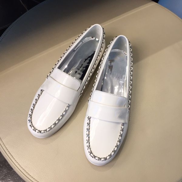2020 new fashion luxury suede / sheepskin full grain sheepskin inner lining mirror cow leather foot pad italian imported genuine leather bot, Black
2020 new fashion luxury suede / sheepskin full grain sheepskin inner lining mirror cow leather foot pad italian imported genuine leather bot, Black