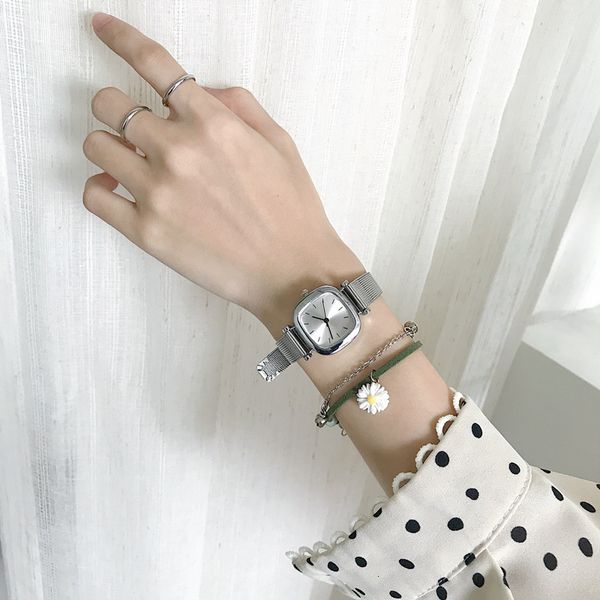 retro square women watches fashion drop shipping quartz watch ladies vintage leather wristwatches simple small woman clock, Slivery;brown
retro square women watches fashion drop shipping quartz watch ladies vintage leather wristwatches simple small woman clock, Slivery;brown