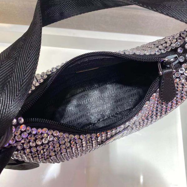 modern nylon crystal bag bag with all-over stands out handbags mini women hobos shoulder fashion bags camera embellishment camouflage p bwsq, Red;black
modern nylon crystal bag bag with all-over stands out handbags mini women hobos shoulder fashion bags camera embellishment camouflage p bwsq, Red;black