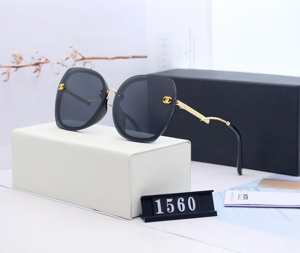 men and women 's polarized sun fashionable big rim round face glasses irregular legs 1560 ql-6hak, White;black
men and women 's polarized sun fashionable big rim round face glasses irregular legs 1560 ql-6hak, White;black